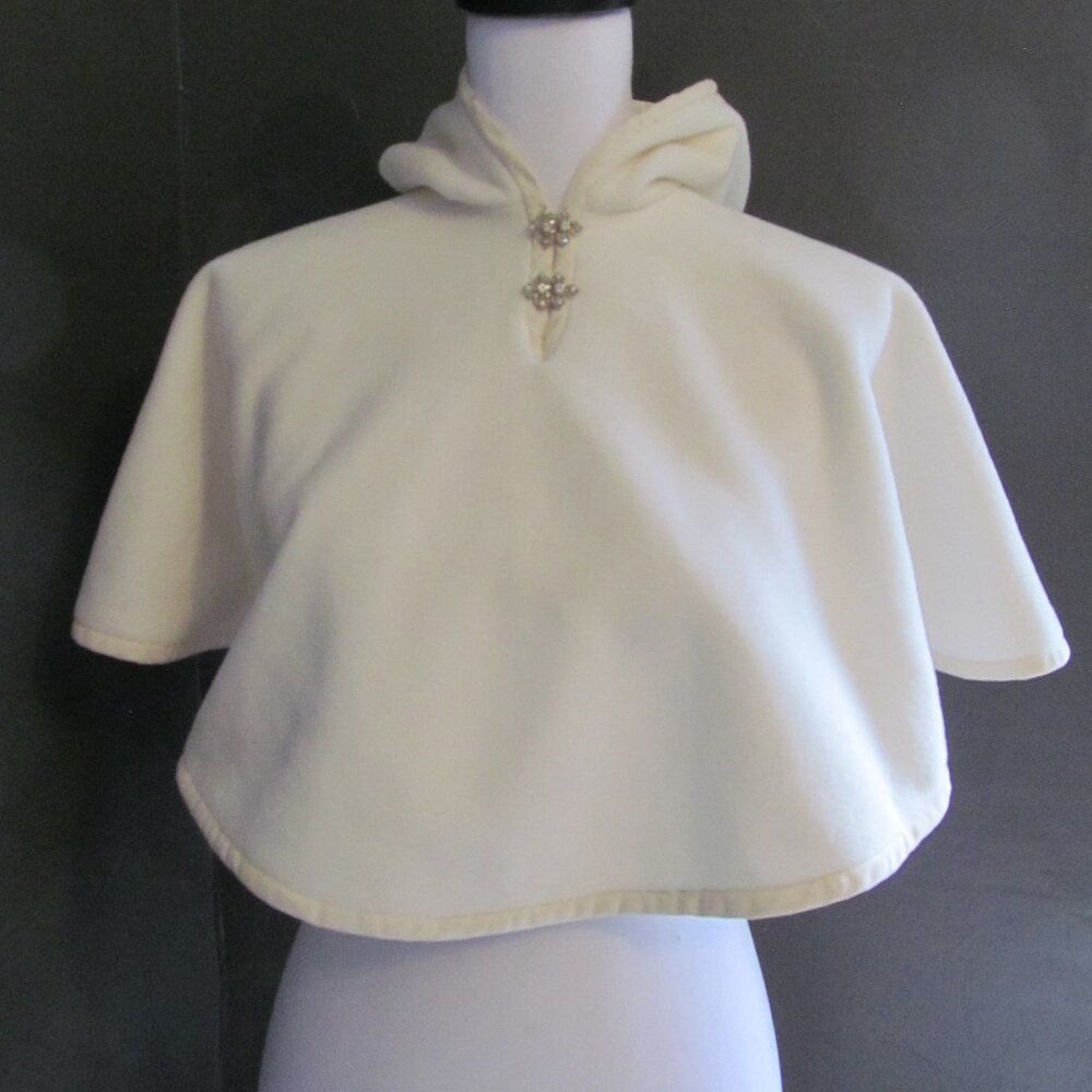 Custom Handmade Fleece Car Seat Poncho Girls 6-24 Months Cream